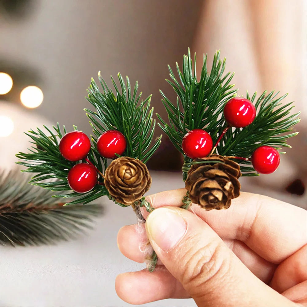 Pinecone & Berry Xmas Décor Picks